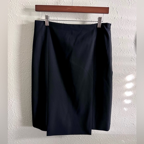 Theory Dark Navy Blue Wool Blend Pencil Skirt Women’s Size 2 *flawed - Picture 1 of 10